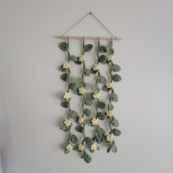 Handmade Crochet Vine and Flower Wall Hanging - Etsy