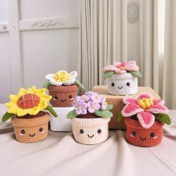 Lot de motifs au crochet pour pots de fleurs amigurumi PDF, jolie décoration de plante au crochet, motifs de lys violet tournesol, ensemble de motifs au crochet faciles
